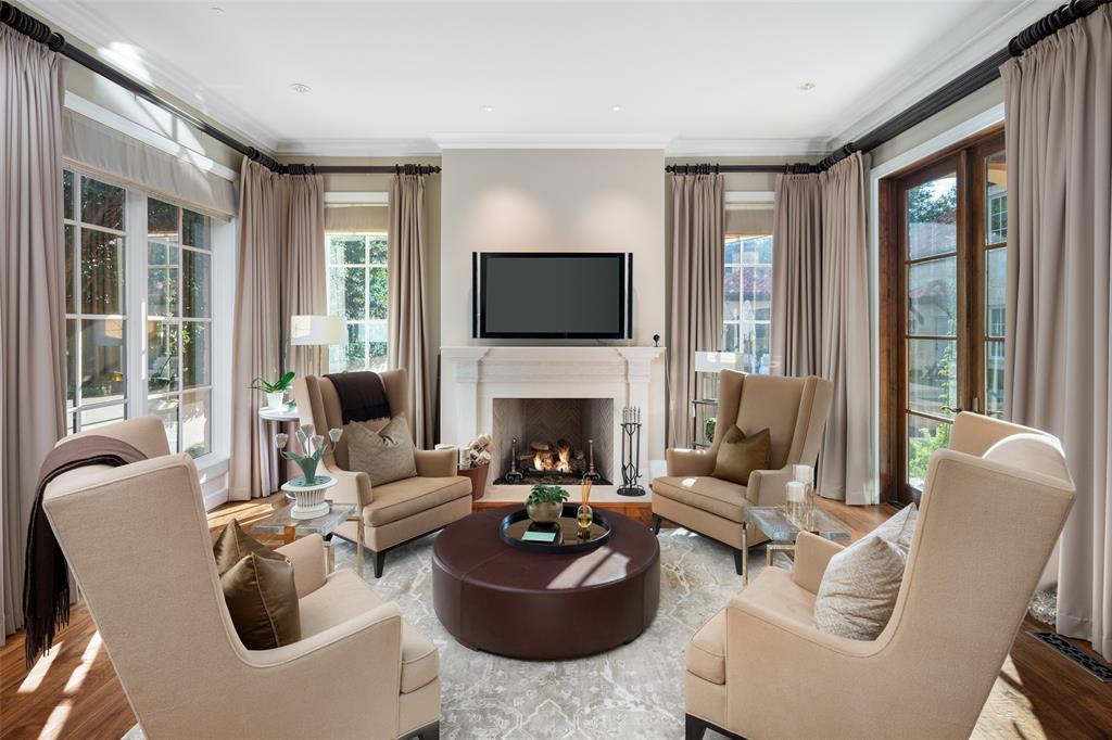 Highland Park 01 Instl - Residential