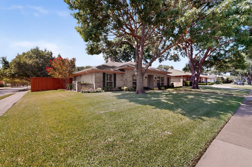 2612 Mollimar Drive