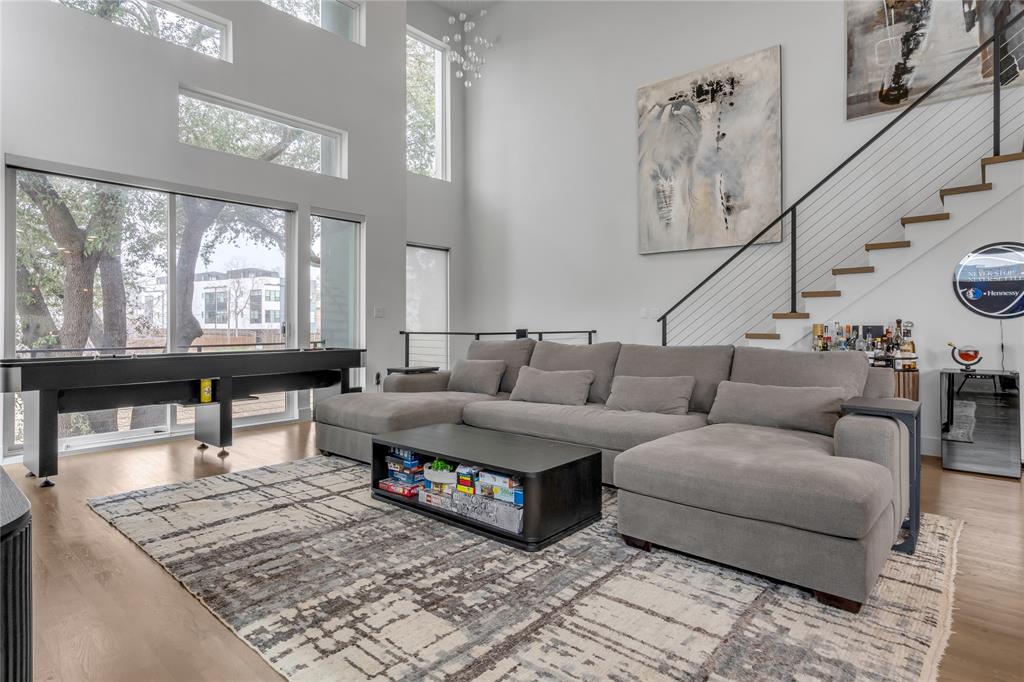 Belmont Park Rev - Residential