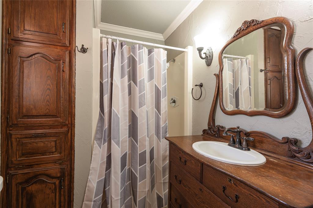 Thomas Rhodes Surv Abs #741 - Residential