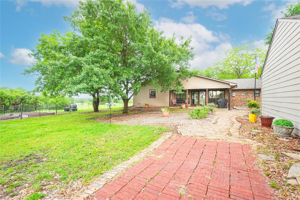 Thomas Rhodes Surv Abs #741 - Residential