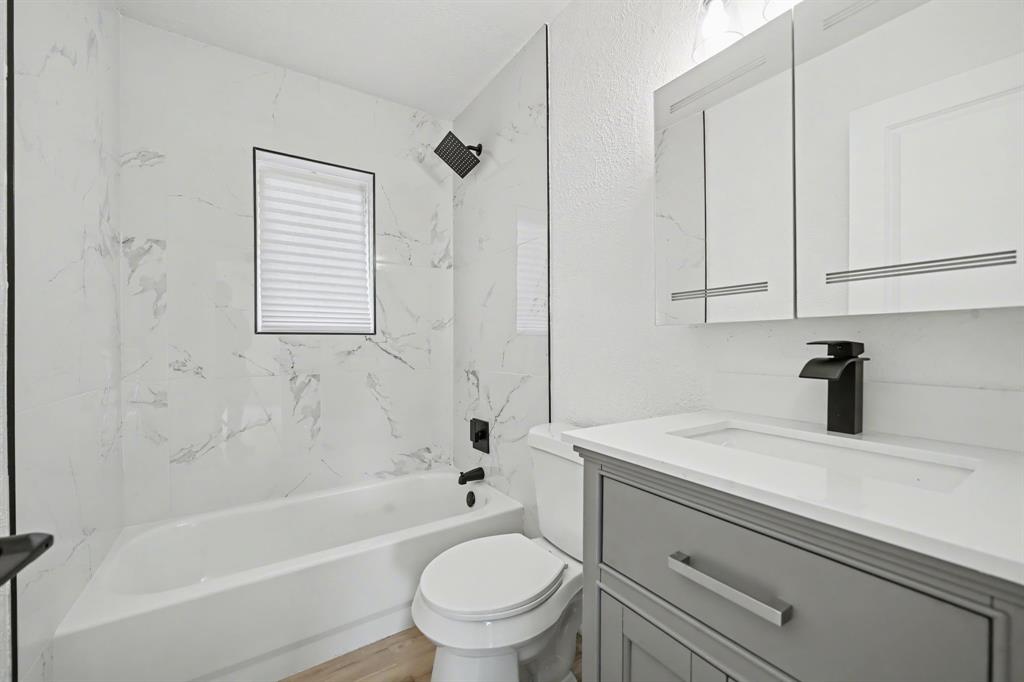 GASTON PARK - Residential