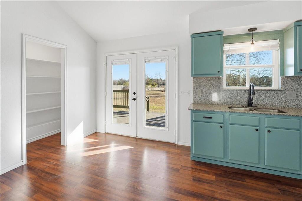 Nelson H - Residential