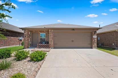 2560 Russell St – Investment Home