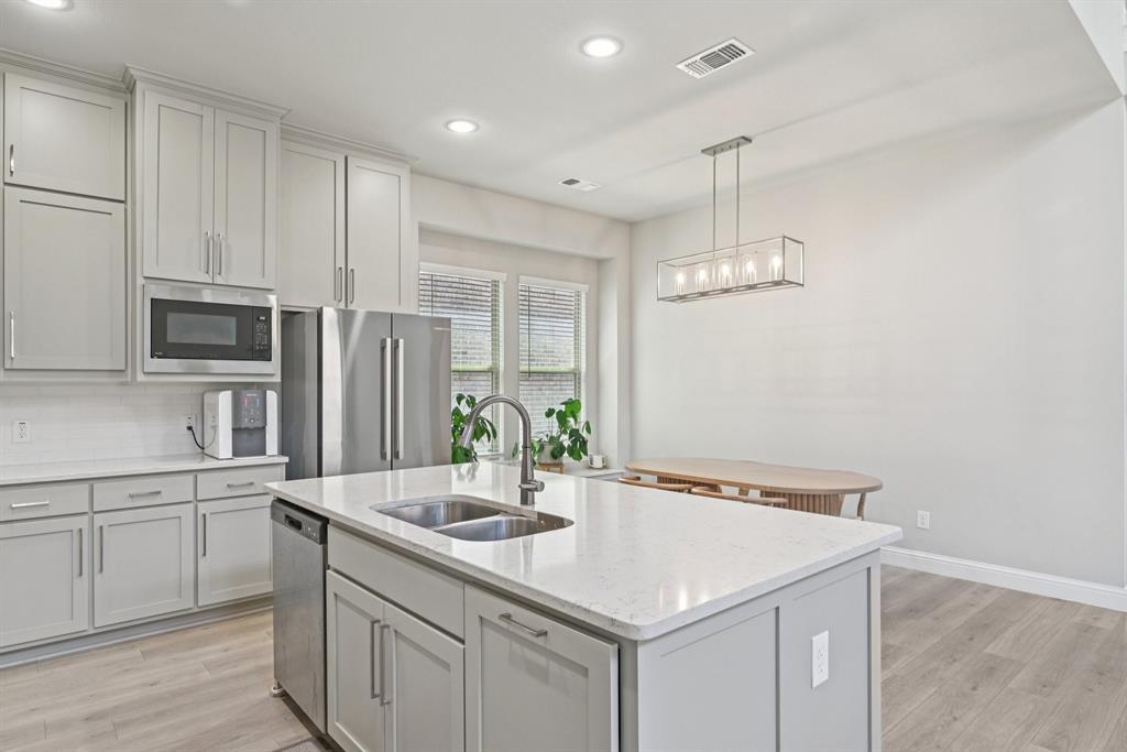 Kensington Place - Residential