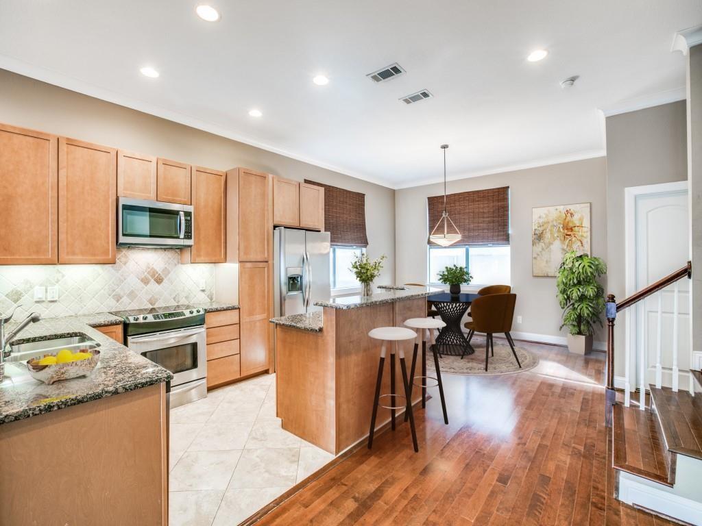 Bryan Street Twnhms - Residential