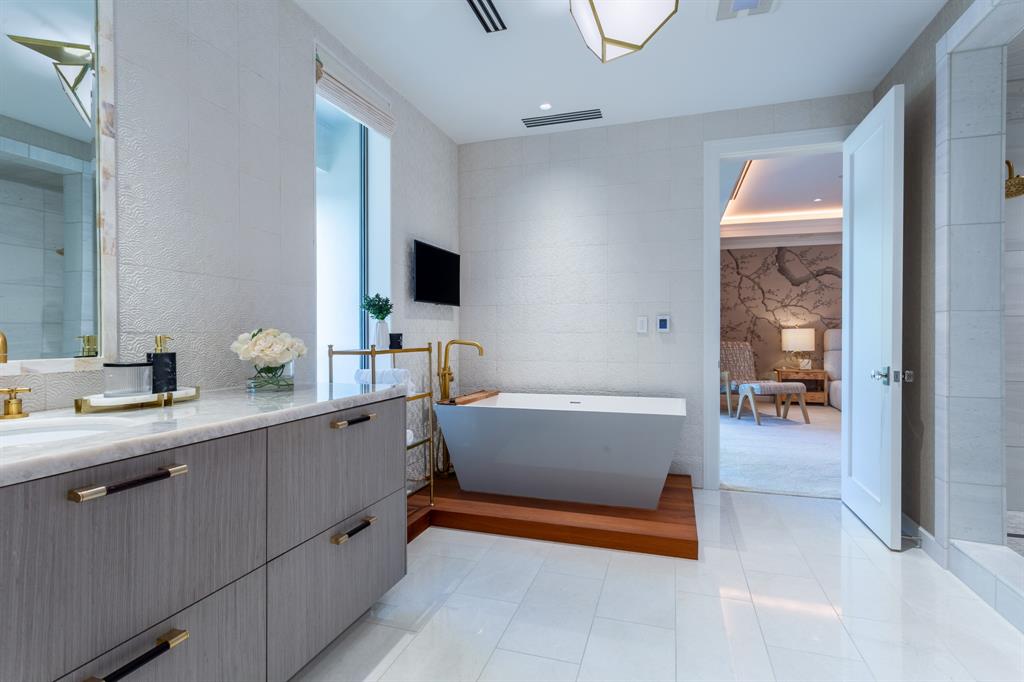 Stoneleigh Residences - Residential