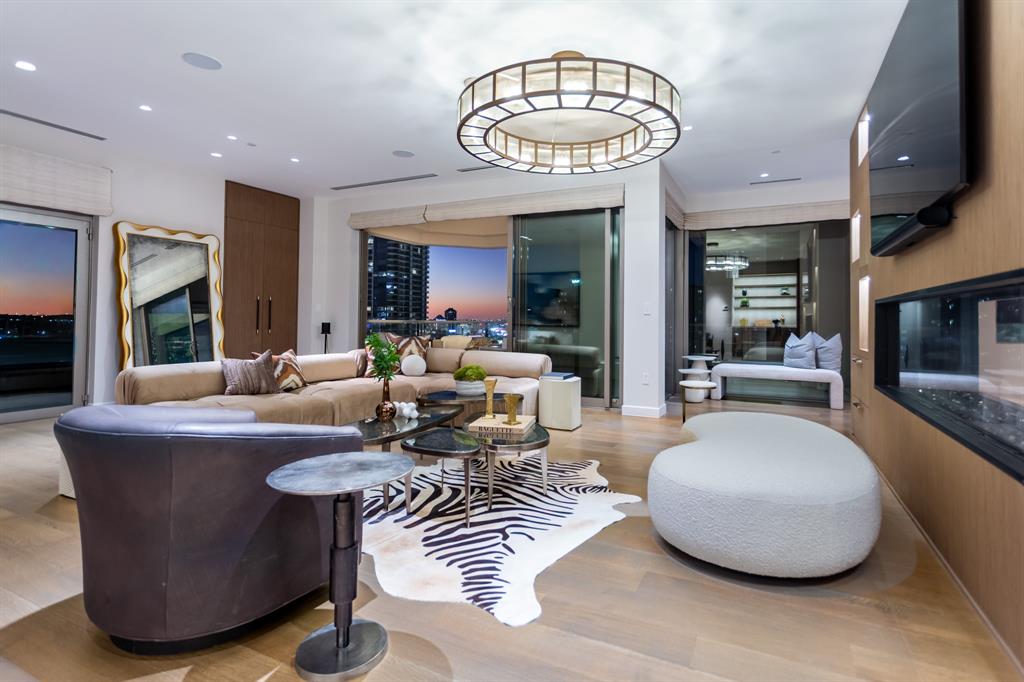 Stoneleigh Residences - Residential