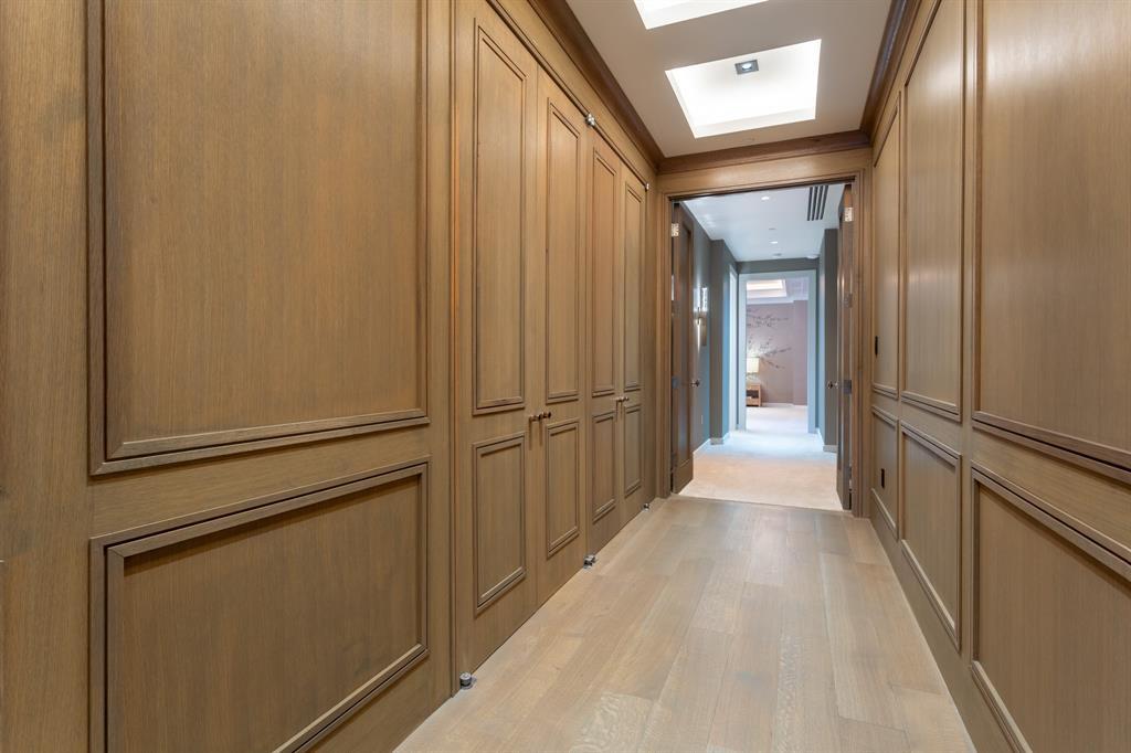 Stoneleigh Residences - Residential