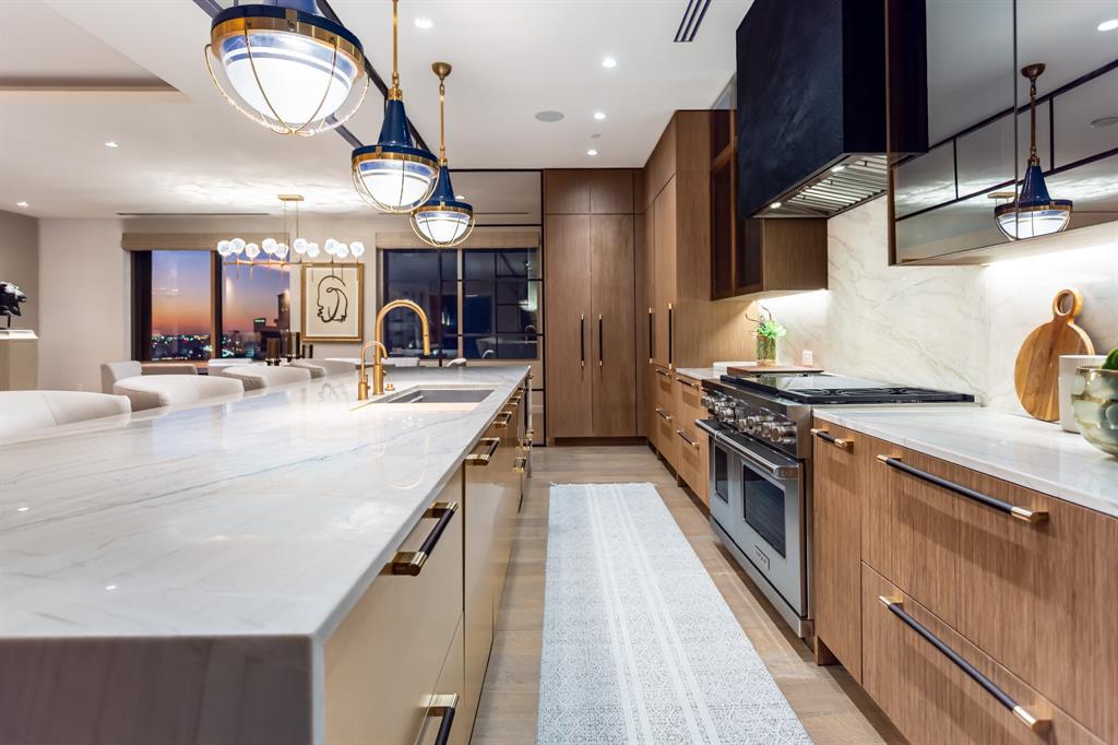 Stoneleigh Residences - Residential