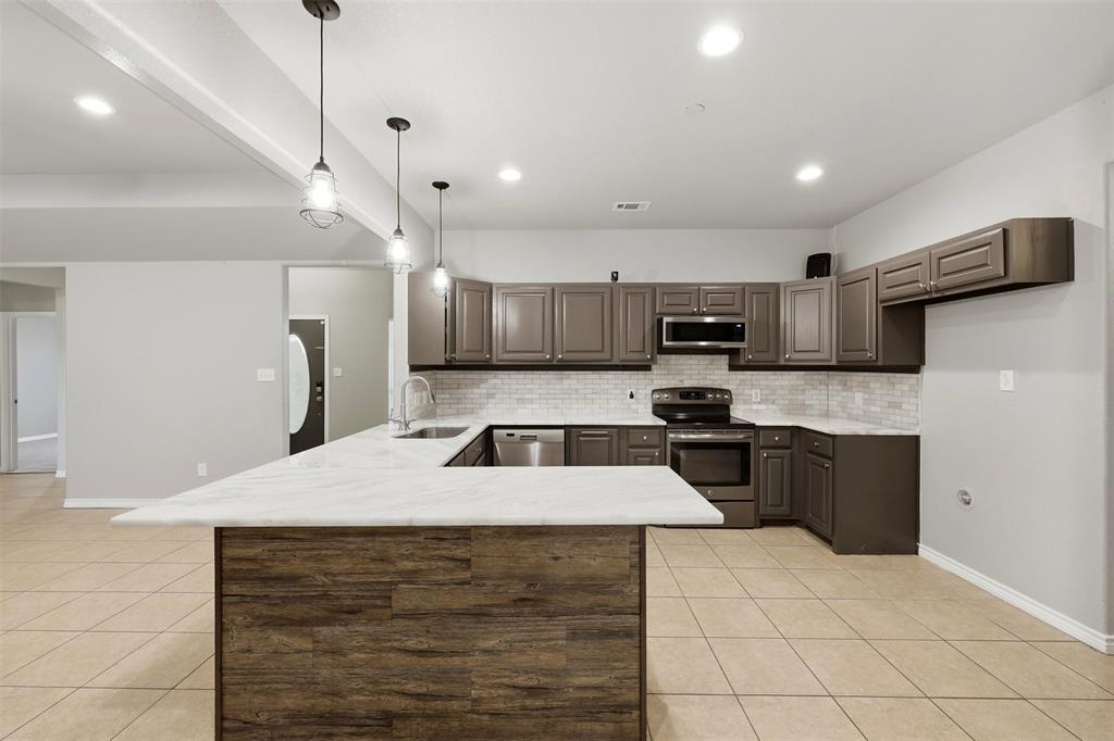 Lonesome Dove - Residential