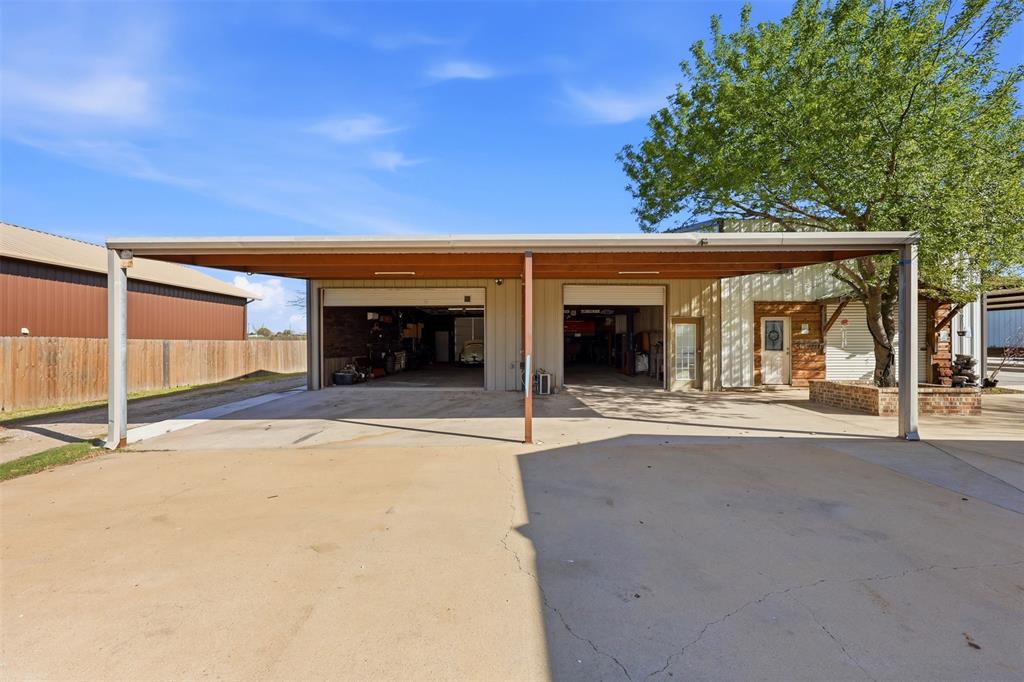 Lonesome Dove - Residential