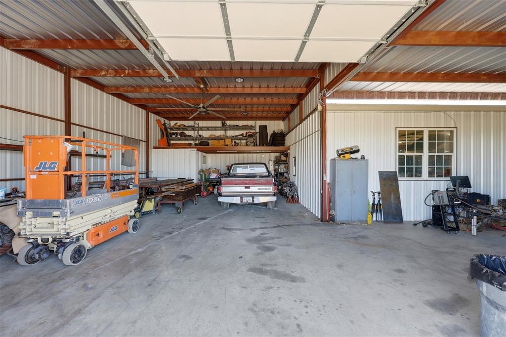 Lonesome Dove - Residential