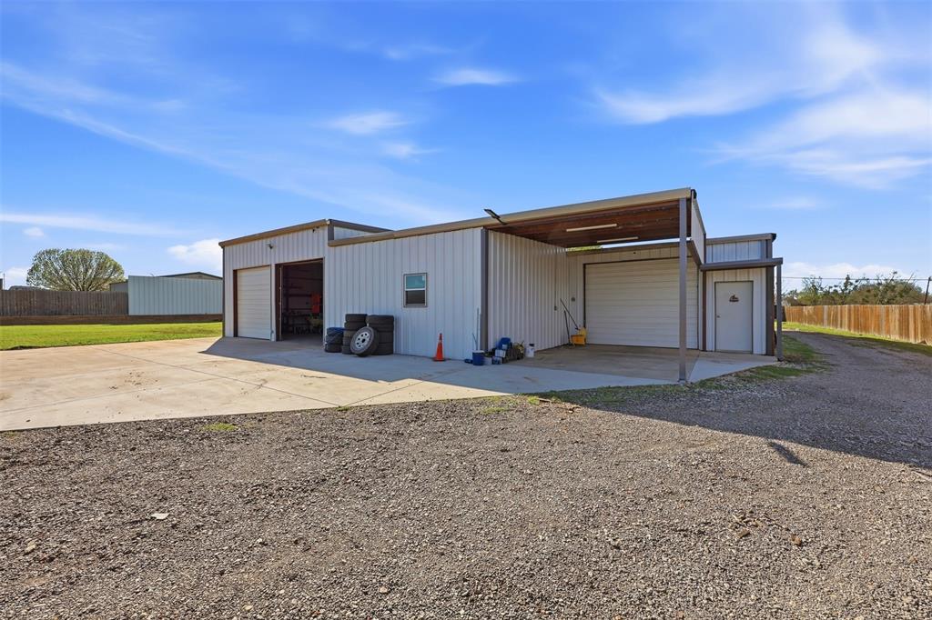 Lonesome Dove - Residential