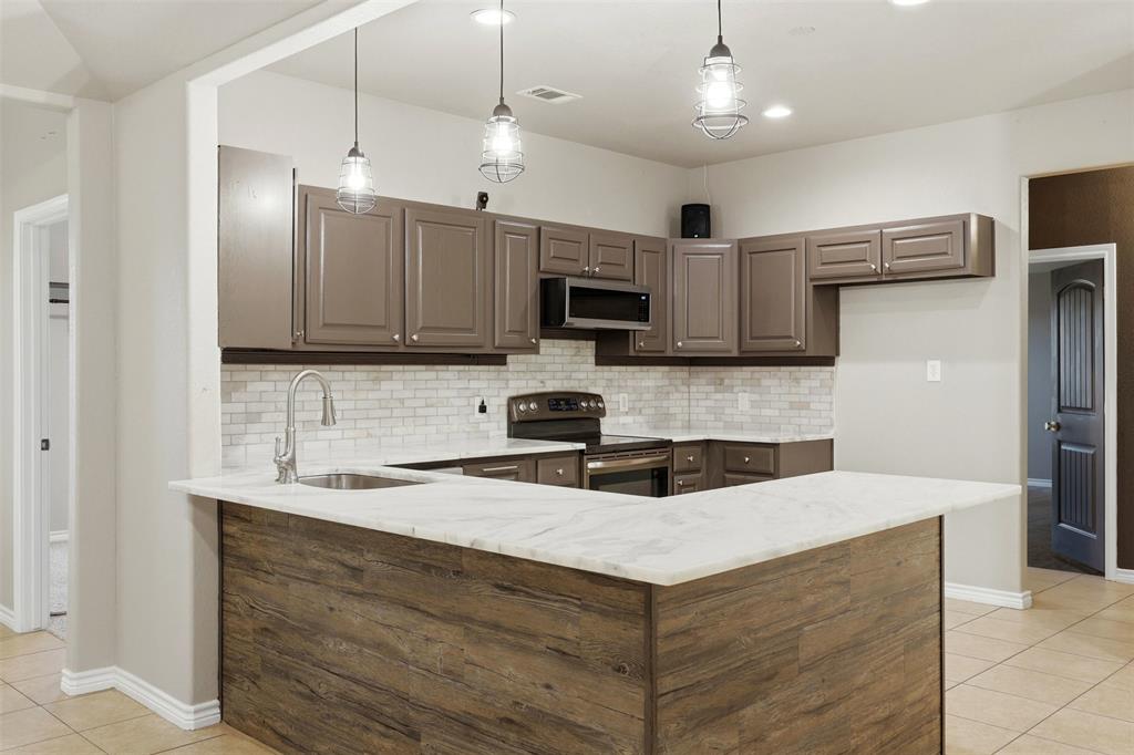 Lonesome Dove - Residential