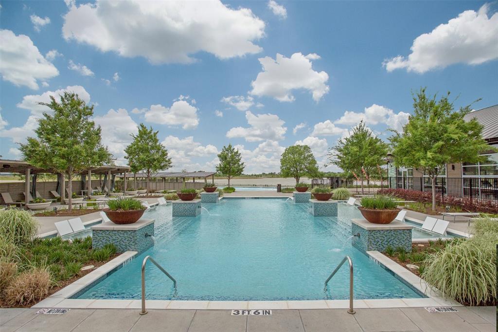 Harvest Meadows Phas - Residential