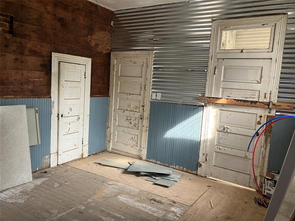 Gibbons 1st Add - Residential