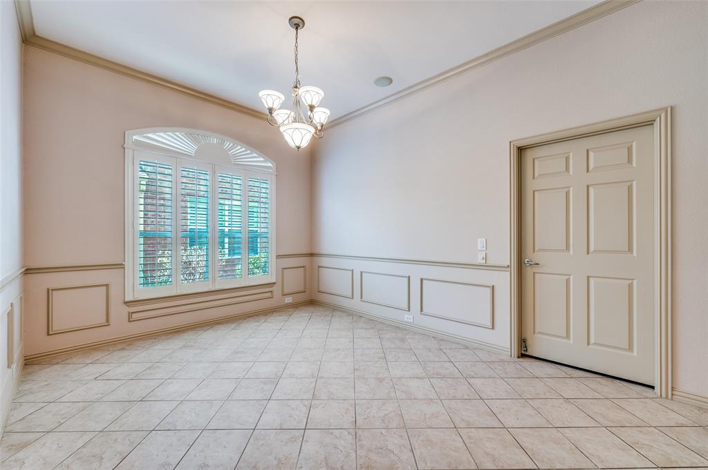 949 Winged Foot Drive