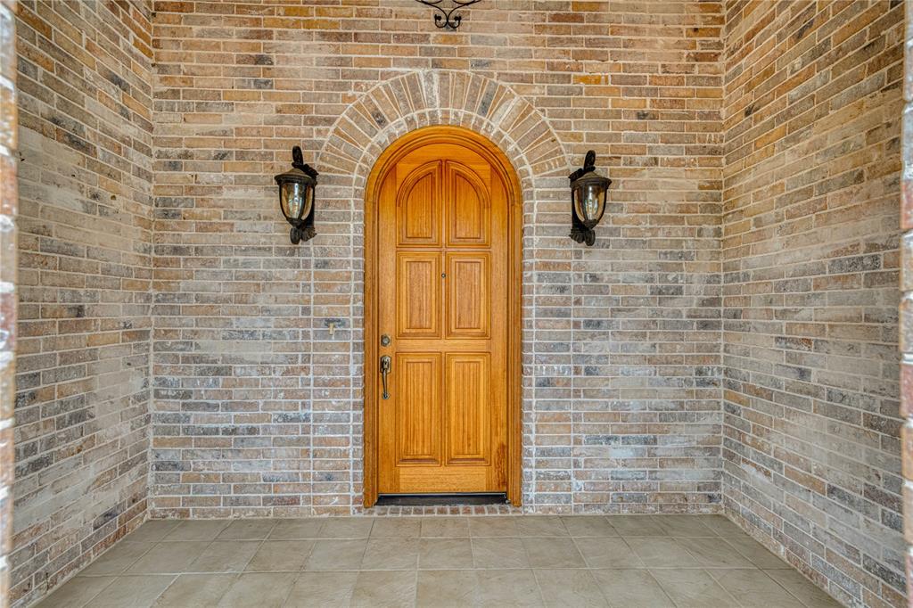 Elmwood - Residential