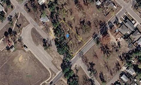 1310 2nd Street Kerrville TX 78028