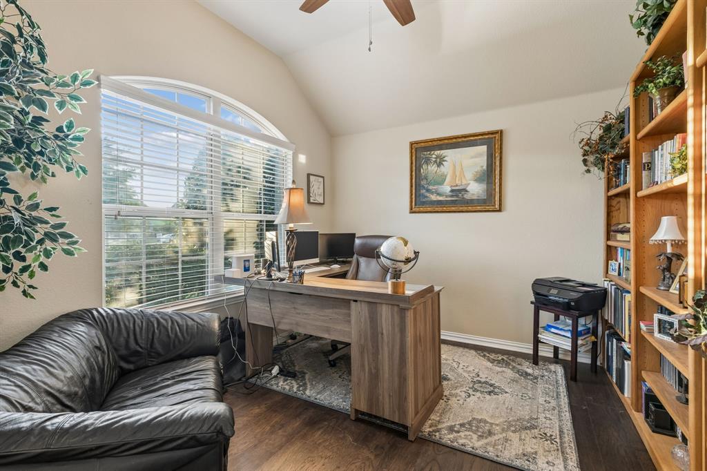 5005 Bluewater Drive