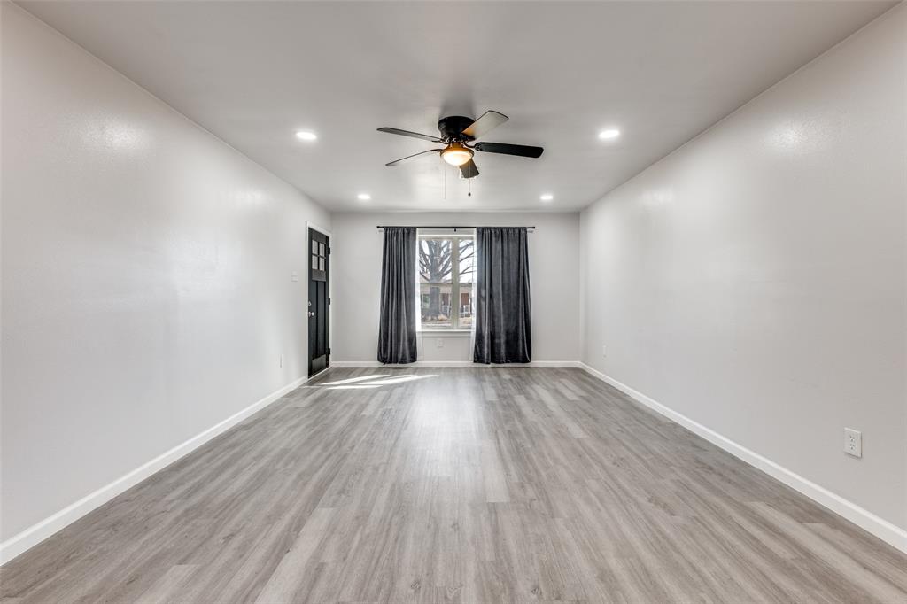 Andover Hill 03 - Residential