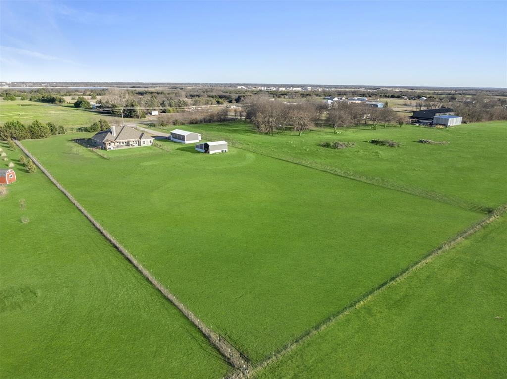 A0672 S L LEONARD, ACRES 2.51 - Residential