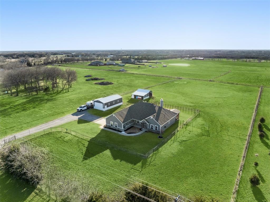 A0672 S L LEONARD, ACRES 2.51 - Residential