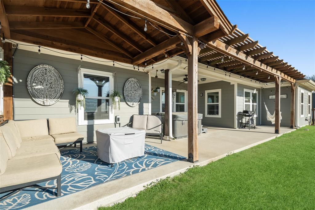 A0672 S L LEONARD, ACRES 2.51 - Residential