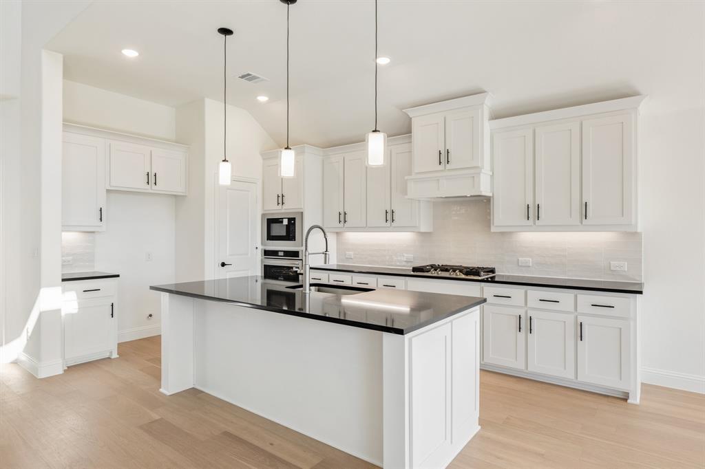 Willow Wood Classic 50 - Residential