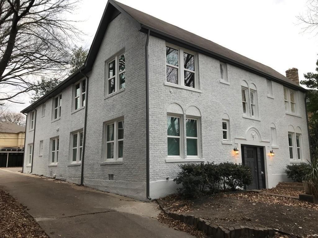 6343 Richmond Avenue 3