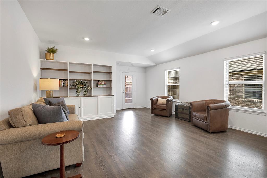 3223 Buttonbush Drive