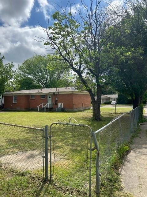 Tiny photo for 1701 Longview Street, Mesquite, TX 75149 (MLS # 21354761)