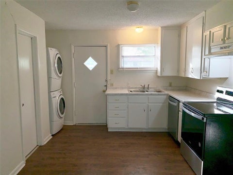 Tiny photo for 1701 Longview Street, Mesquite, TX 75149 (MLS # 21354761)