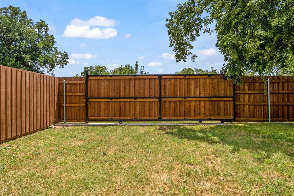 Eagle Ford Gardens - Residential