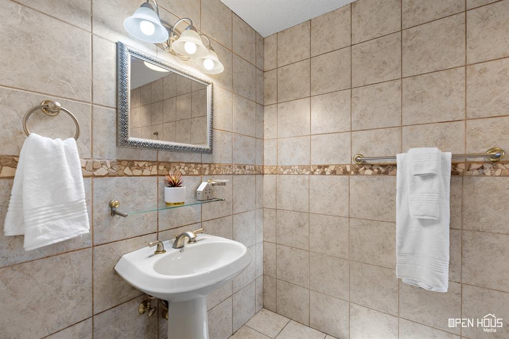 Midwestern Farm - Residential