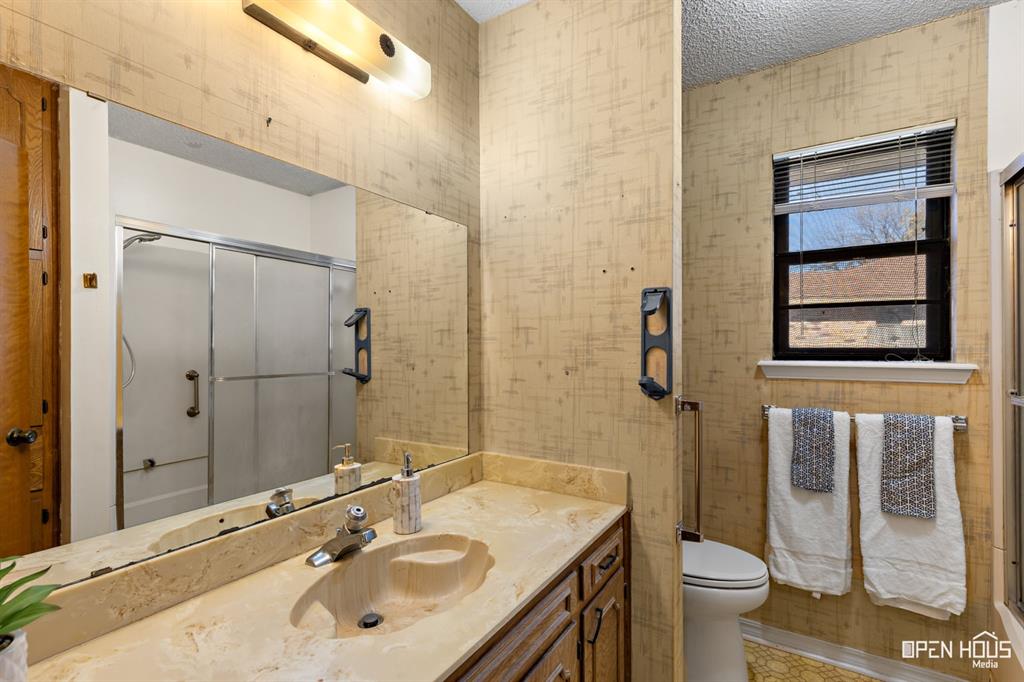 Midwestern Farm - Residential