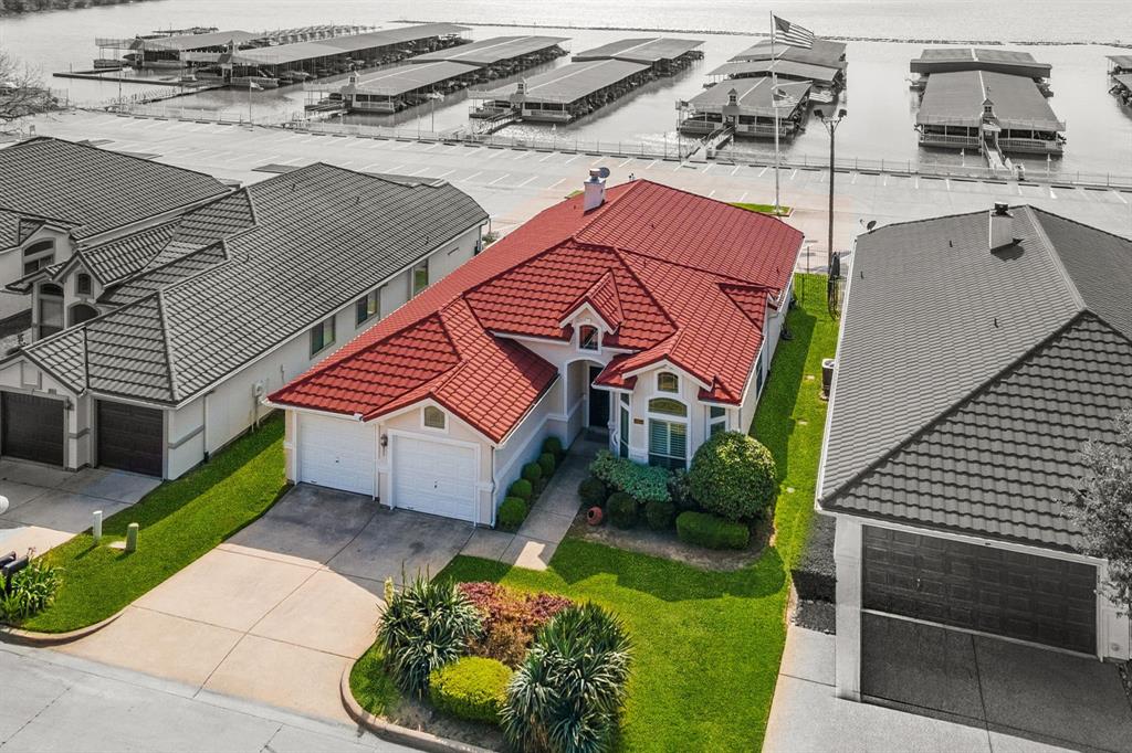 2046 Pontchartrain Drive