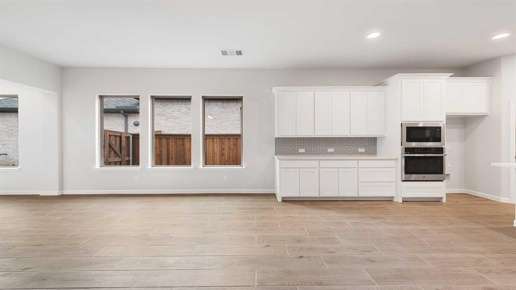 Prairie Oaks - Residential