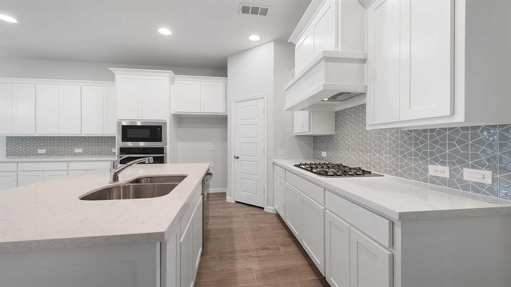 Prairie Oaks - Residential