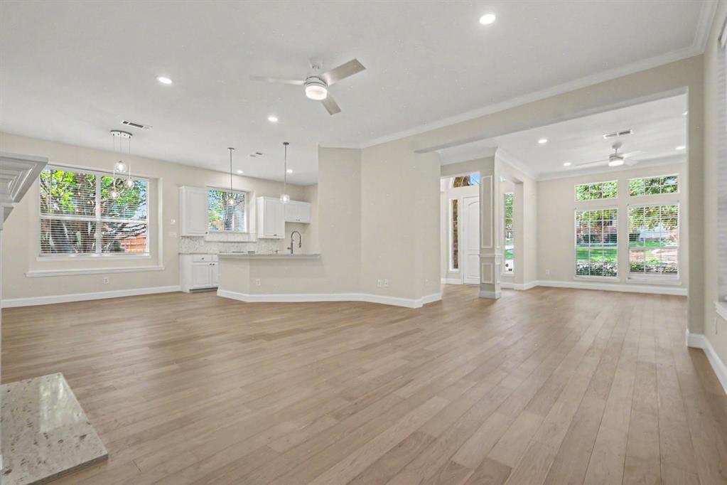 7800 Hamburg Court