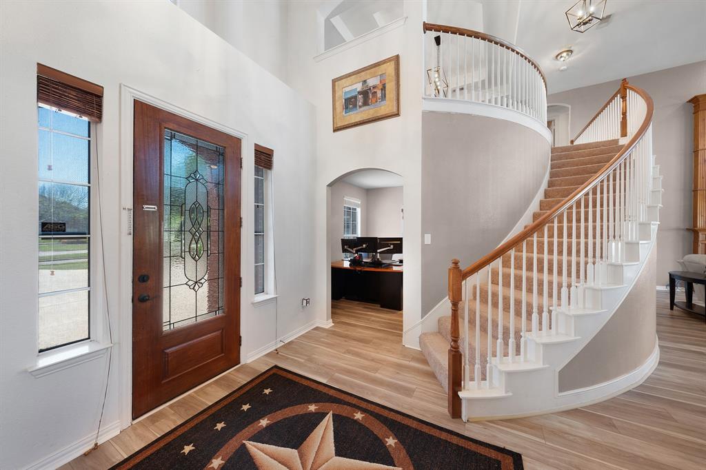 9214 Waterview Parkway