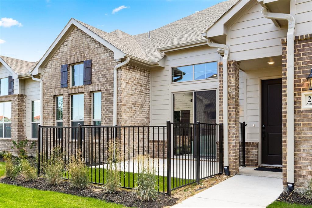 Mira Lagos East Townhomes North A - Residential