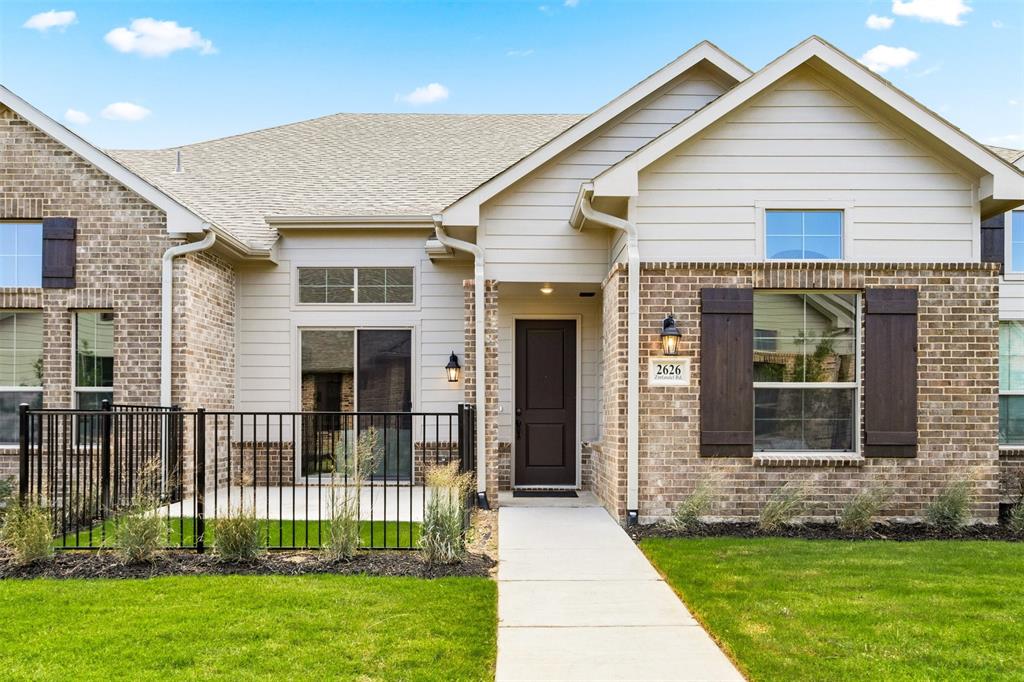 Mira Lagos East Townhomes North A - Residential