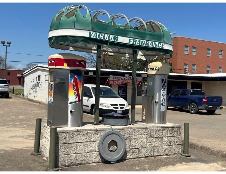 O T Ennis - Commercial Lease