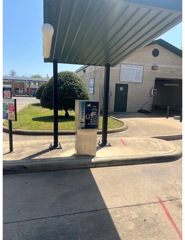 O T Ennis - Commercial Lease