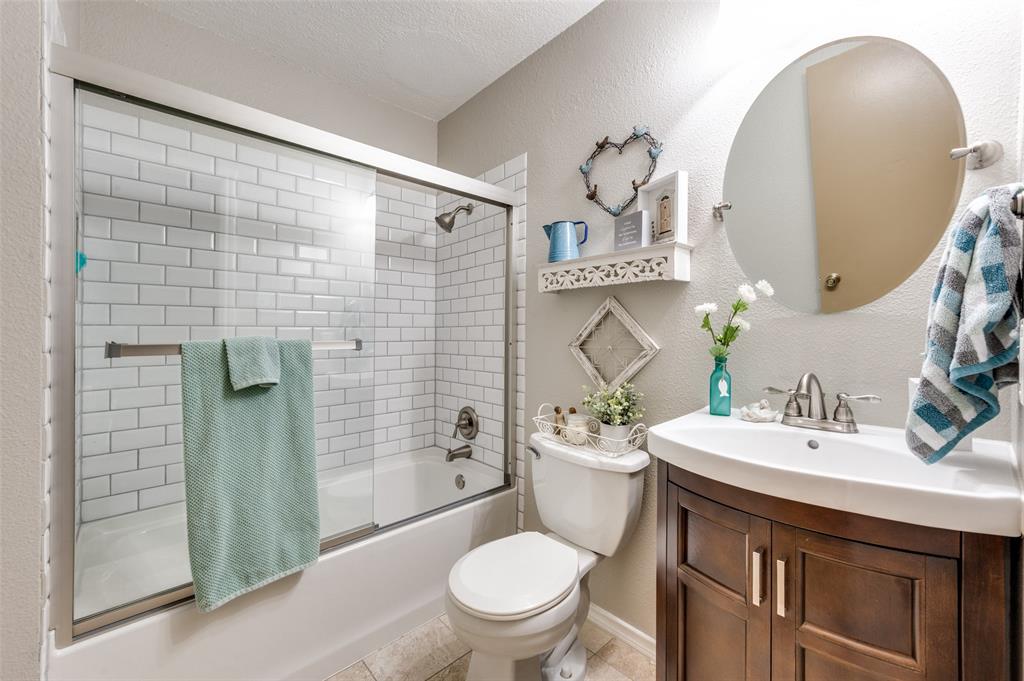 Cloisters Condo The - Residential