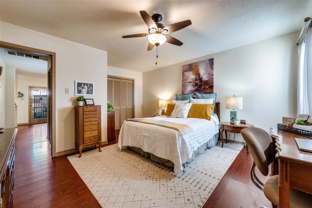 Cloisters Condo The - Residential