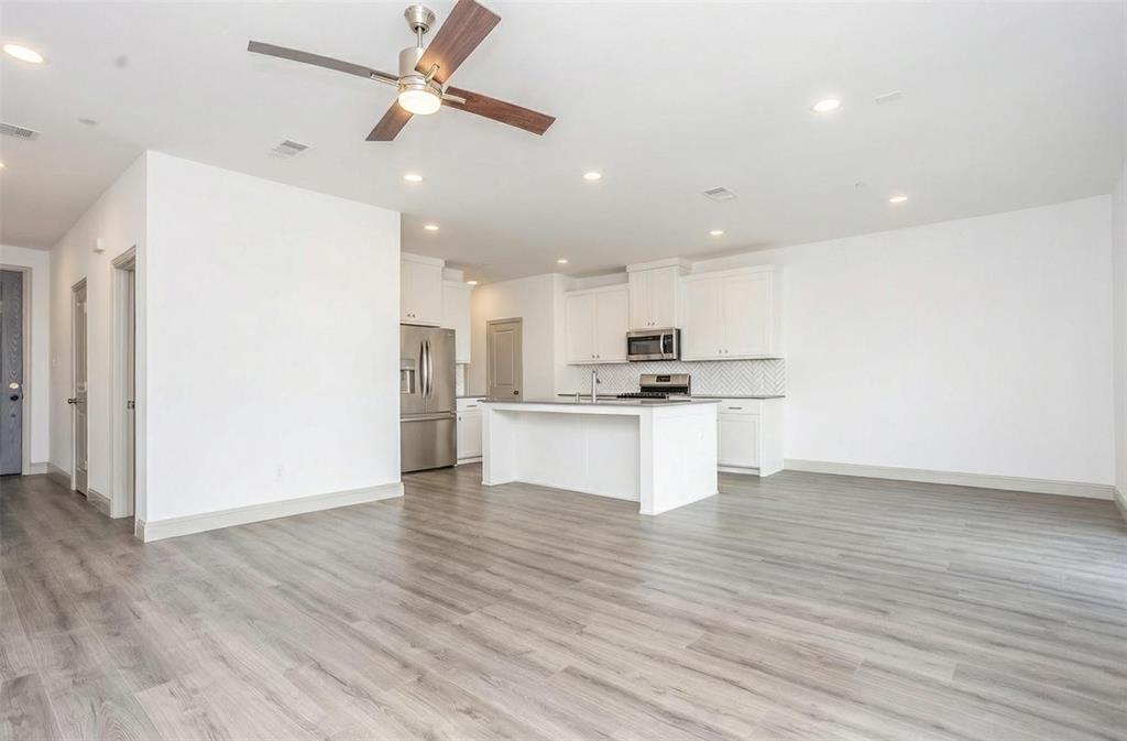 1328 Hill Country Place