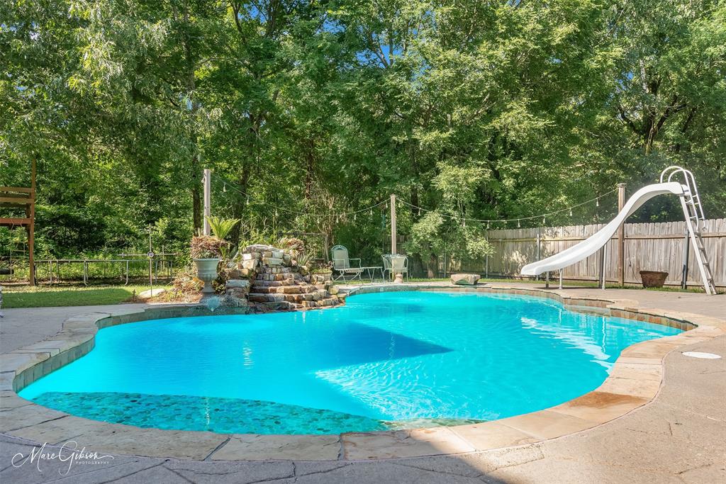 5029 Willow Chase Drive